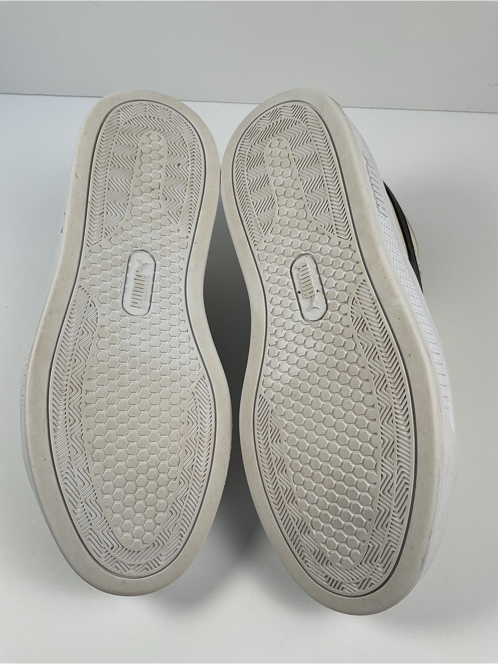 Puma Smash Platform V3 Women Sneakers Cream Black Size 8 Casual Shoes - Picture 9 of 10